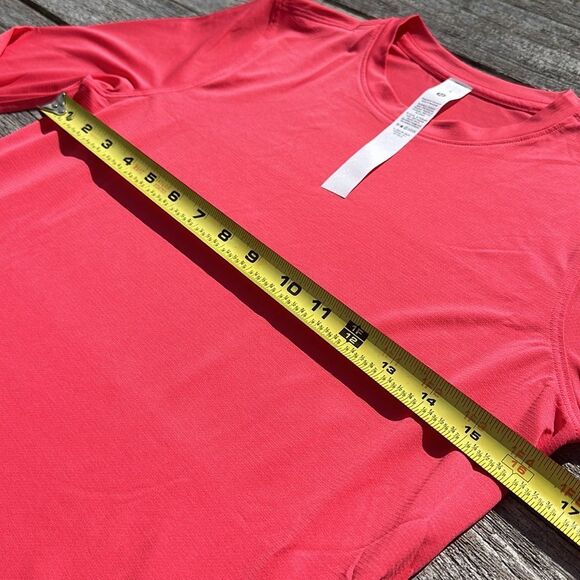 Lululemon Ultralight Hip-Length Long-Sleeve Shirt glazed pink size 4 NWT - Picture 5 of 6